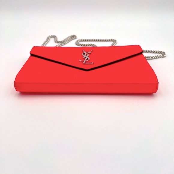 EUC YSL Cassandre neon fuchsia patent leather clutch on a chain. - Picture 7 of 11